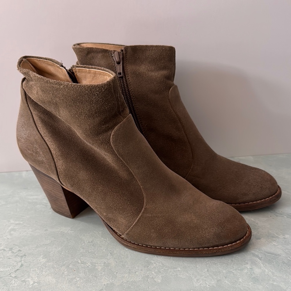 Paul Green Taupe Suede Ankle Boots